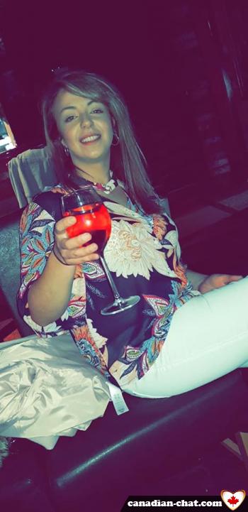 suzie239 - date a Canadian, 100% free suzie239