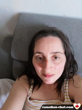 lilly44 - date a Canadian, 100% free lilly44