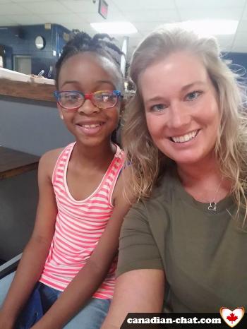 sarah51 - date a Canadian, 100% free sarah51