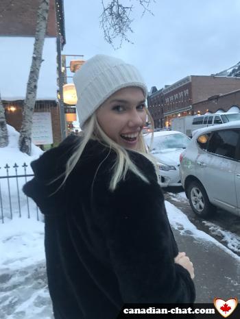 elle1998 - date a Canadian, 100% free elle1998