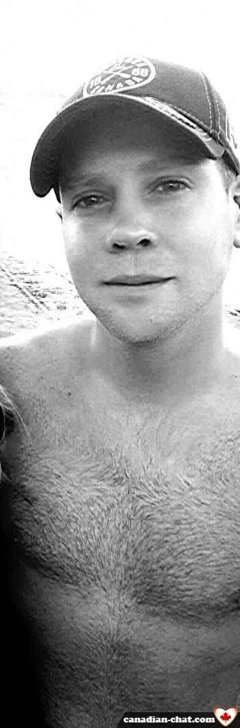 bighugs9 - date a Canadian, 100% free bighugs9