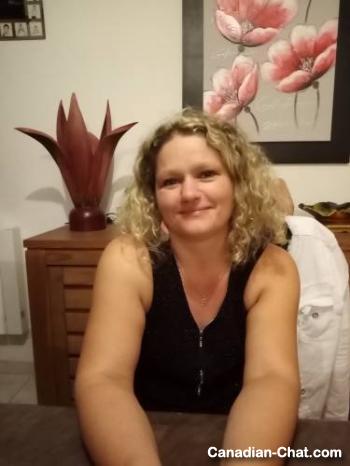 loulou91 - date a Canadian, 100% free loulou91