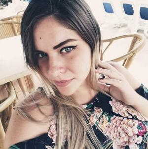 regine011 - date a Canadian, 100% free regine011