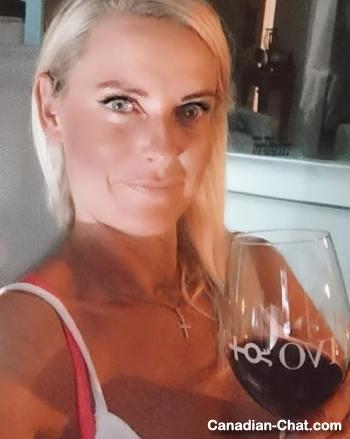 elise822 - date a Canadian, 100% free elise822