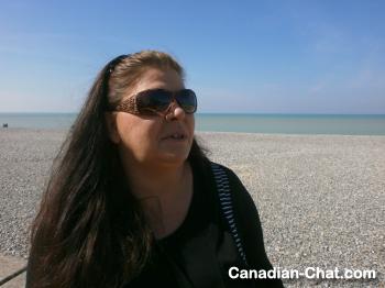 manou76 - date a Canadian, 100% free manou76