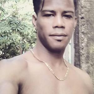 jonhmoro - date a Canadian, 100% free jonhmoro