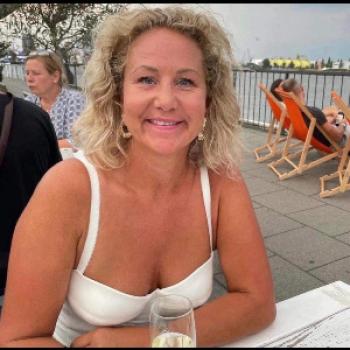 femme0748 - date a Canadian, 100% free femme0748