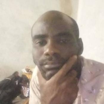 anselme83 - date a Canadian, 100% free anselme83