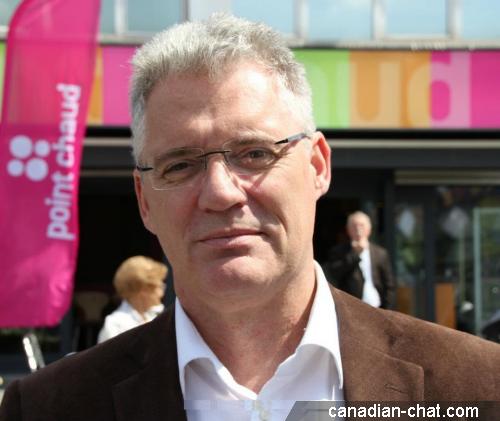 closeup7 - date a Canadian, 100% free closeup7