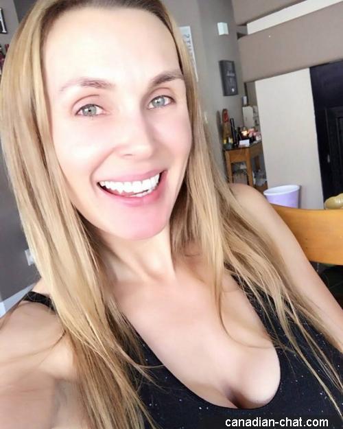 clarice1 - date a Canadian, 100% free clarice1