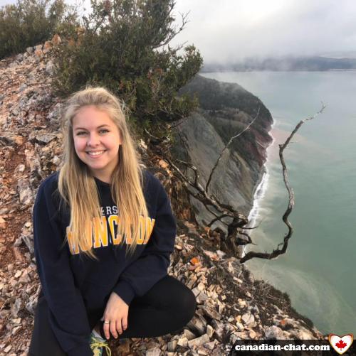 audrey587 - date a Canadian, 100% free audrey587