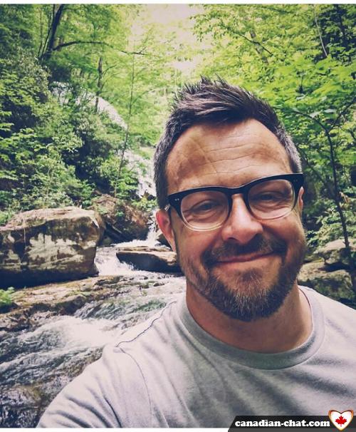 wroberts - date a Canadian, 100% free wroberts