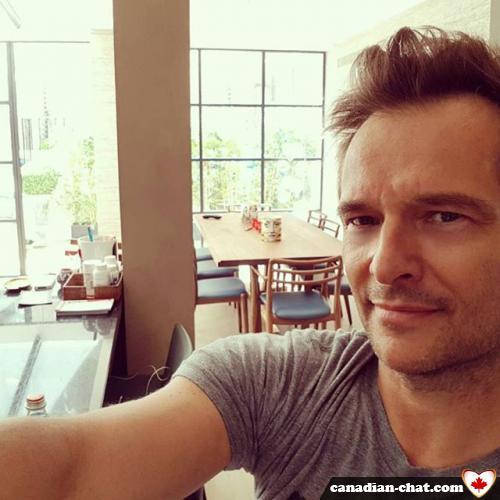 claude3 - date a Canadian, 100% free claude3