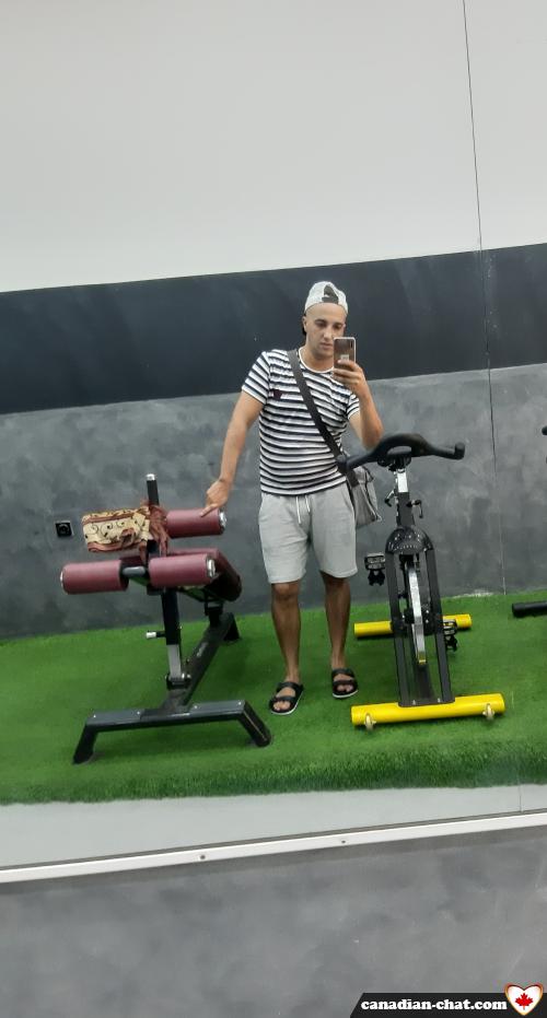 rafik86 - date a Canadian, 100% free rafik86