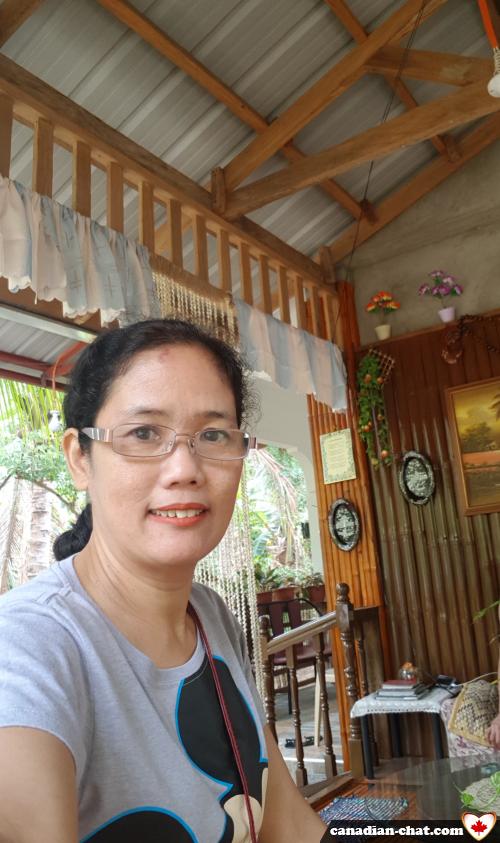 sneakers12 - date a Canadian, 100% free sneakers12