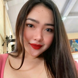 Seelina spoofed photo banned on canadian-chat.com