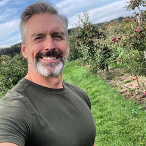 Philippe99 spoofed photo banned on canadian-chat.com