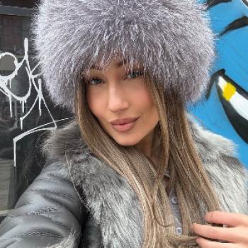 lindachap1 spoofed photo banned on canadian-chat.com