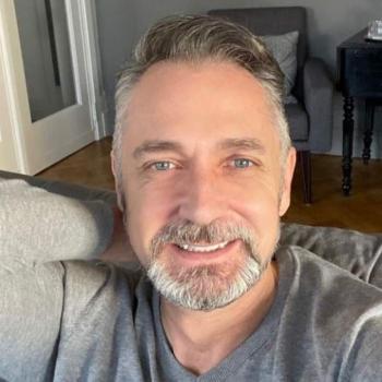 Carlos178 詐欺師および偽のプロファイルの禁止 canadian-chat.com